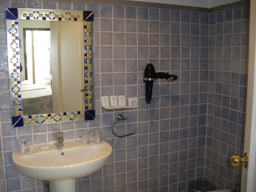Hostal Azahar Córdoba Cameră foto